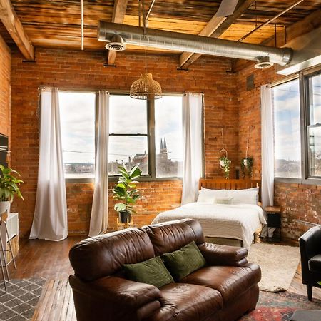 420 Friendly Canada Bridge View Loft Downtown Free Parking Detroit Luaran gambar