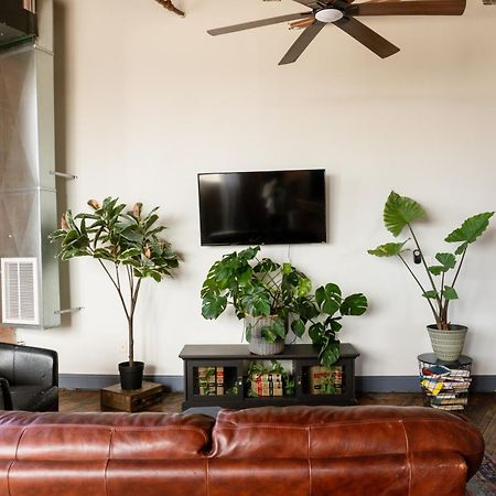 420 Friendly Canada Bridge View Loft Downtown Free Parking Detroit Luaran gambar